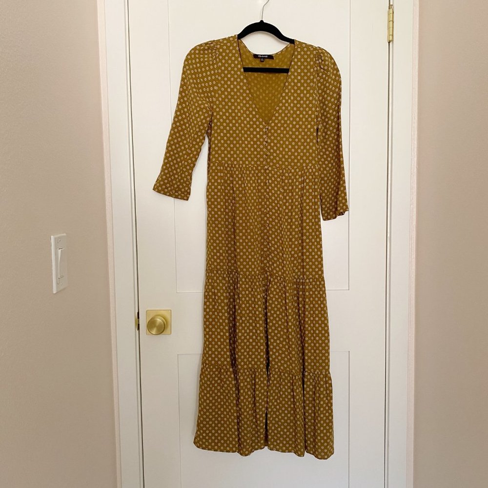 Madewell V-Neck Tiered Button-Front Midi Dress